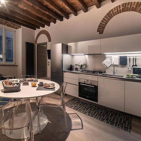 Апартаменты Borgo San Leonardo Бергамо Экстерьер фото